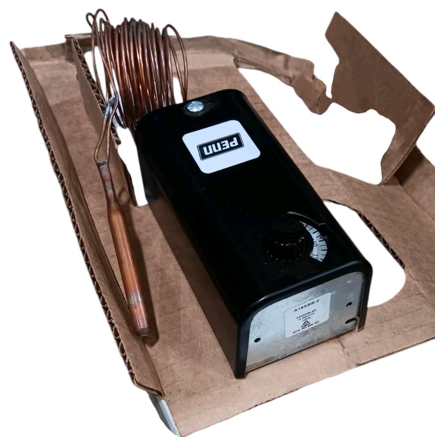 Johnson Controls A19ABB-2C Thermostat Line Volt 120V to 277V PENN A19ABB-2C