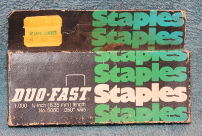 Vintage Duo-Fast 1/4'' Staples