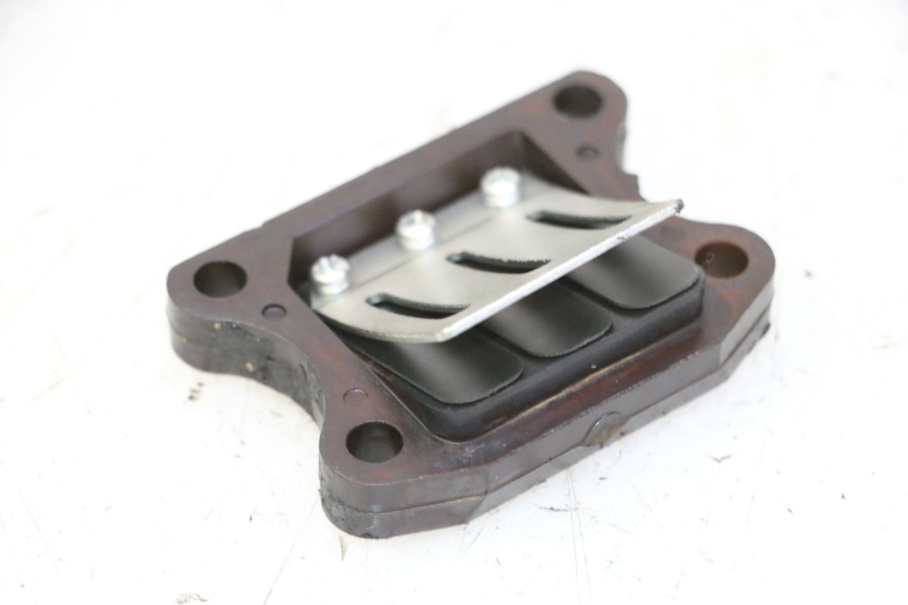 INTAKE VALVE - PEUGEOT ELYSTAR 50 (2002 - 2014)