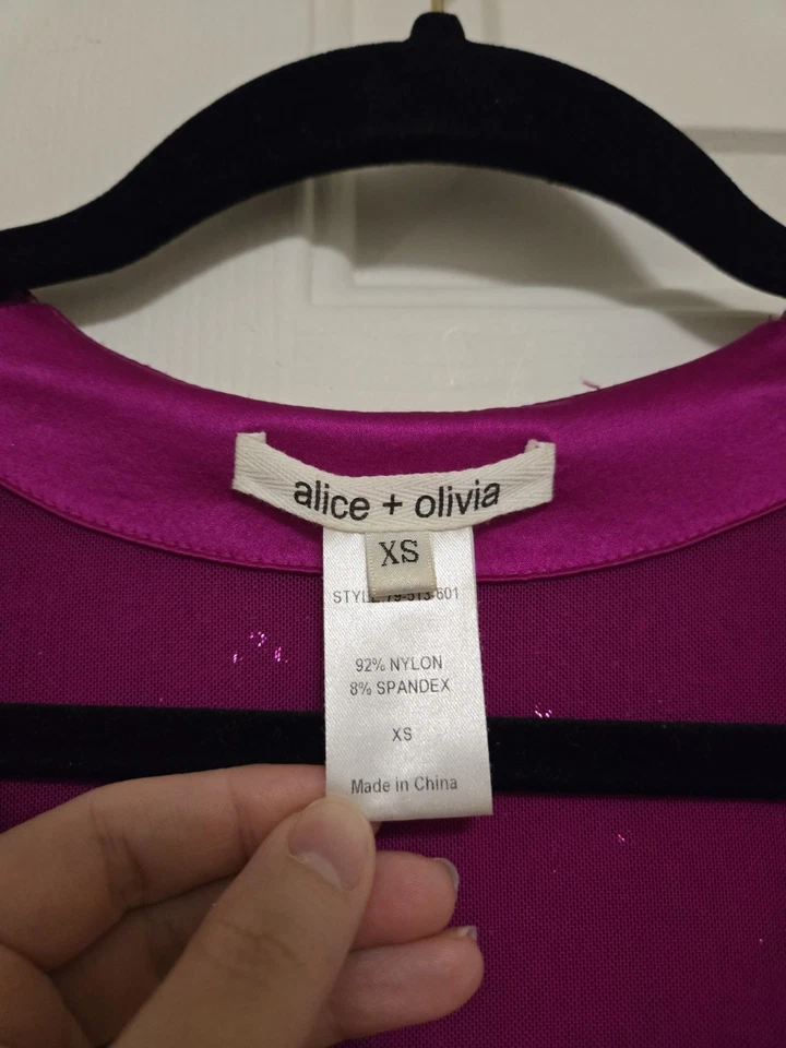 Alice + Olivia Sequin Mini Cocktail Dress In Hot Pink Size XS - Image 3 of 4