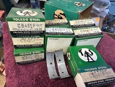 NOS F-M TRW Clevite 1954-64 Ford 239 256 272 292 312 connecting rod bearings