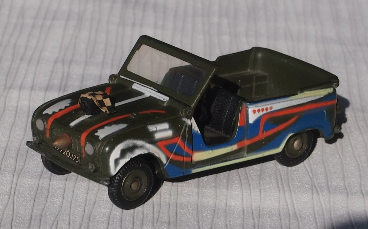 Dinky Toys - 1:43 - ref. 1406 Renault Sinpar 4x4 La Voiture - Catawiki