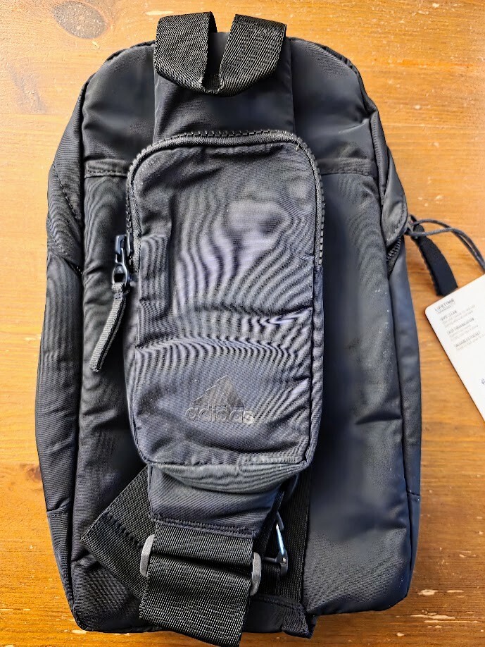 adidas Unisex Essentials Small Crossbody (5L) Sports Sling Bag [Black]