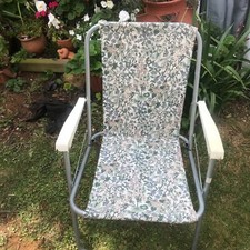 Vintage Folding Deck Chair Floral Retro Picnic Festival Boho Small Blue Flowers