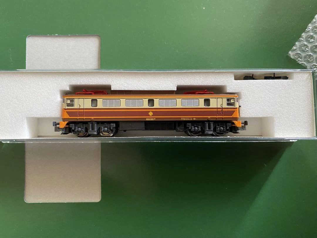 カトー 137-1302 MITSUBISHI RENFE 269 カトー 137-1302 MITSUBISHI RENFE 269 カトー 137-1302