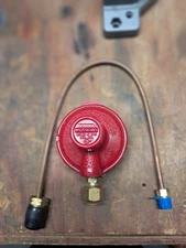 Rego Gas Regulator LV3403TR 1st stage 1/4 F NPT inlet, 1/2 NPT outlet