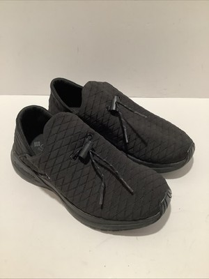 Columbia Techlite+ Quilted Slip On Sneakers Womens  Sz 7M, Black Bungee, New