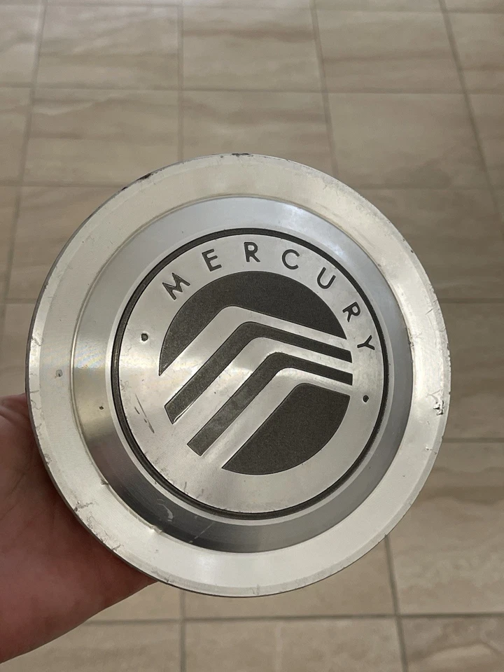 Tapacubos de metal para llanta Mercury Grand Marquis 3W33-1a096-AB Foto 3 de 4