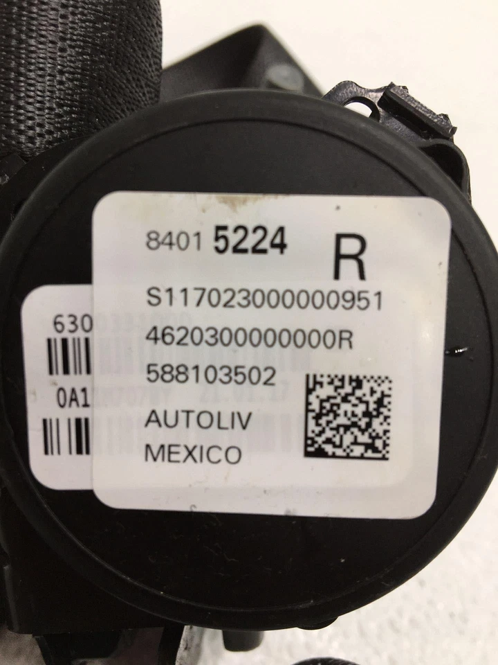 Rear Seat Belt SATURN VUE Right 06 - Imagem 2 de 2