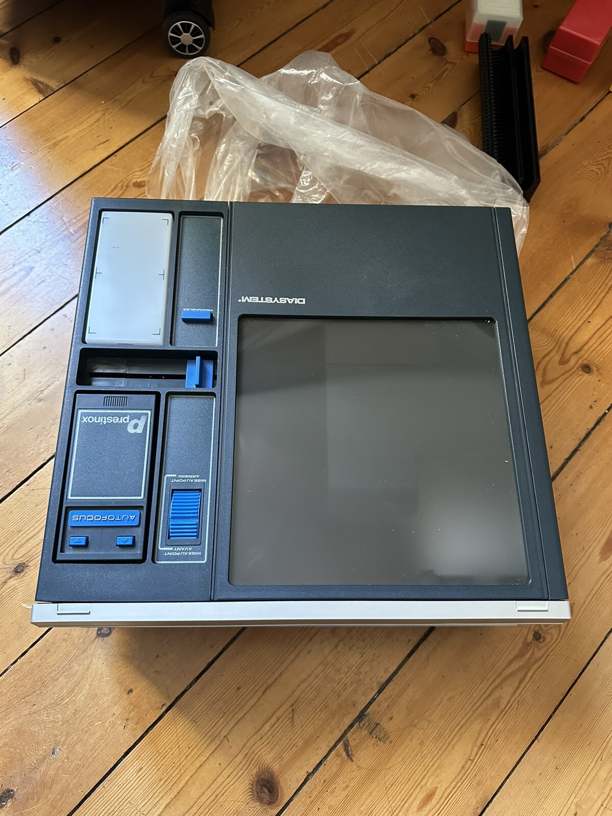 Projecteur Prestinox Diasystem PX 2100 reconditionné & garanti 12 mois
