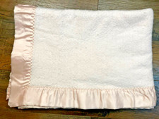 VTG Mine Alone Chatham Satin Trim Acrylic Pink Baby Blanket