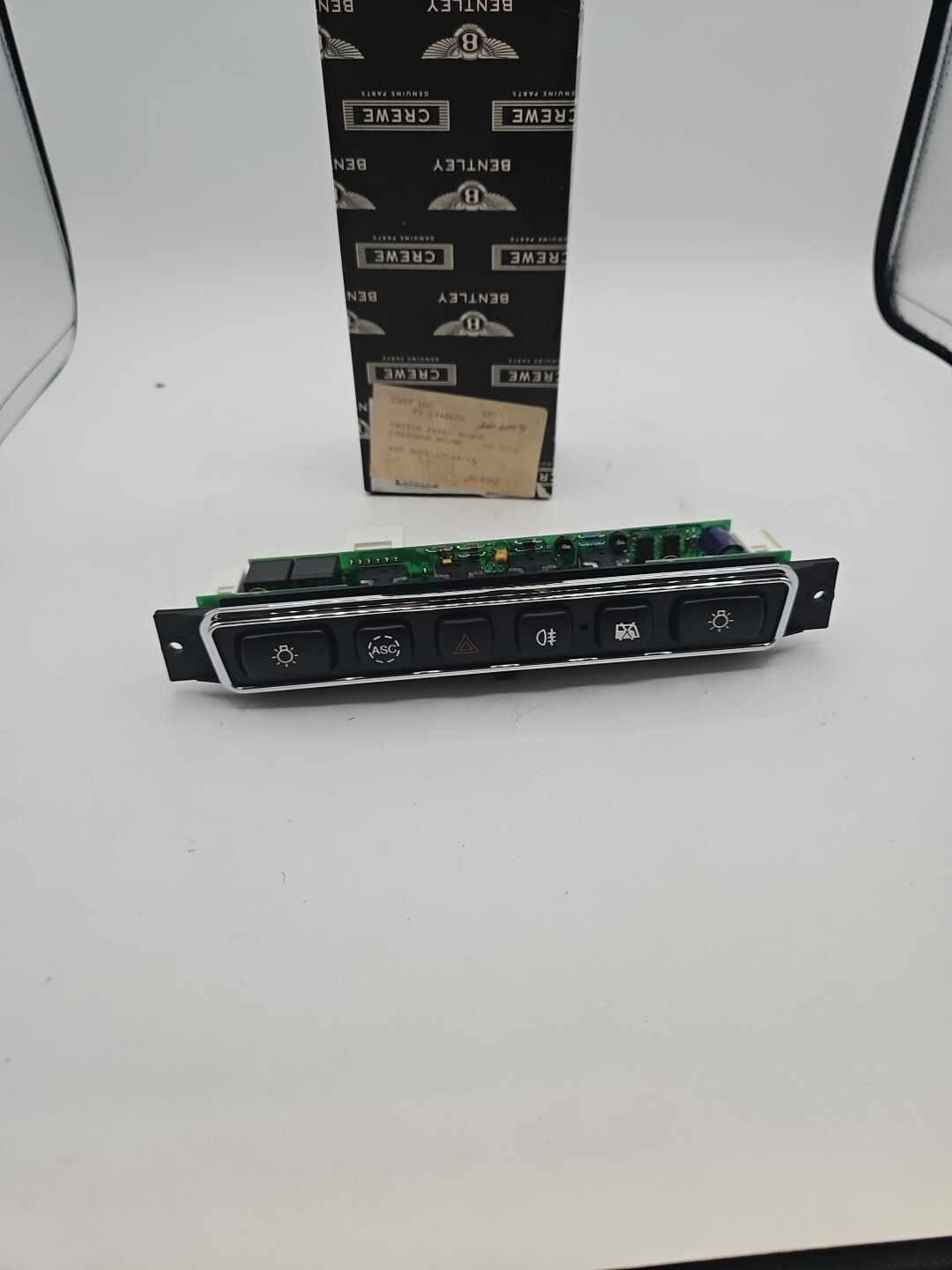 BENTLEY SWITCH PANEL MINOR (PV23486PG)