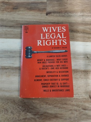 VINTAGE 1967 WIVES LEGAL RIGHTS BY RICHARD GALLEN DELL PURSE BOOK 9622