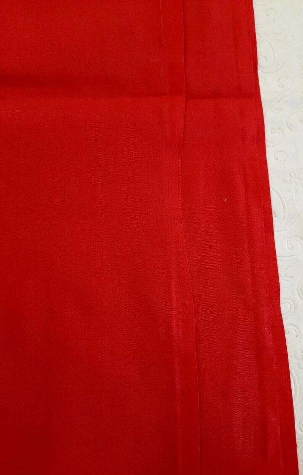 1 Yd Solid Red Fabric Broadcloth Cotton Quilting - Image 2 of 2
