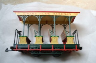 LGB 30430 G Scale Grizzly Flats First Class Passenger Car