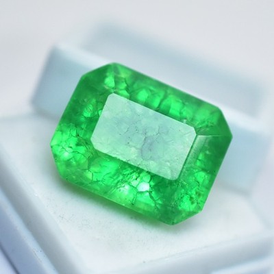 AA+ Certified Natural Green Emerald 21.05 Ct Loose Gemstone Emerald Cut
