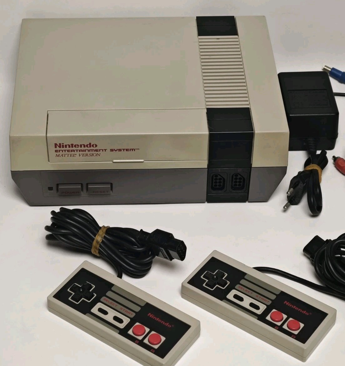 Nintendo NES Mattel Version con 2 controller PAL ITA 100% ORIGINALE funzionante