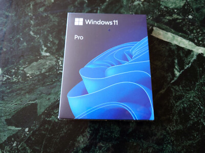 Microsoft Windows 11 Pro 64-Bit - USB MICROSOFT