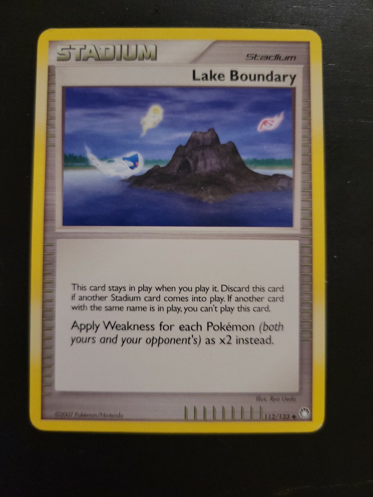 Pokemon TCG Card 2007 Mysterious Treasures - Lake Boundary 112/123