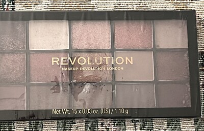Makeup Revolution Reloaded Palette, Makeup Eyeshadow Palette, Iconic 3.0, 16.5g