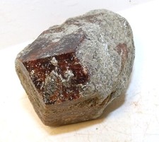 Minéraux Collection - Grenat Almandin sur Gangue - Tyrol , Autriche - 105g