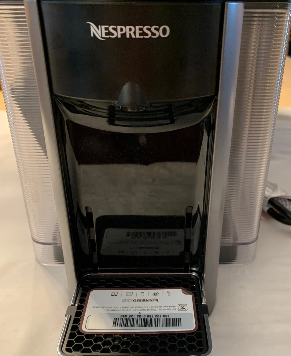 Nespresso De'Longhi Vertuo Next Deluxe Coff/espresso Machine with Aeroccino