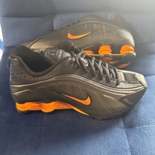 Nike Shox R4 | NUOVE | Taglia UK 5 CW2626-007