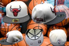 New Era 59FIFTY Chicago Bulls NBA White black Hat Cap 7 1/8 Basketball Fitted
