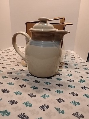 Vintage Noritake Stoneware ''Painted Desert 8603'' Tea / Coffee Pot - 7 Cup