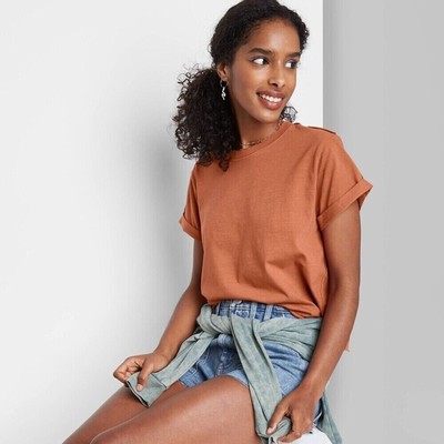 Wild Fable Women's Size M Short Sleeve Crop Top Crew Neck Frayed Hem Brown NWT