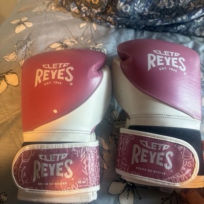 Cleto Reyes 16 oz Boxing Bag Gloves