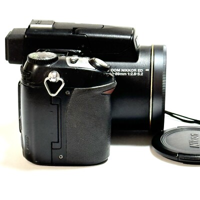 Appareil photo Nikon COOLPIX L840 Noir - 16MP/ 38X + Étui et Carte SDHC