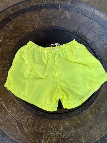 Vintage Gecko Hawaii Lizard Neon Green Shorts Swim Trunks No Liner Size M - Picture 4 of 6
