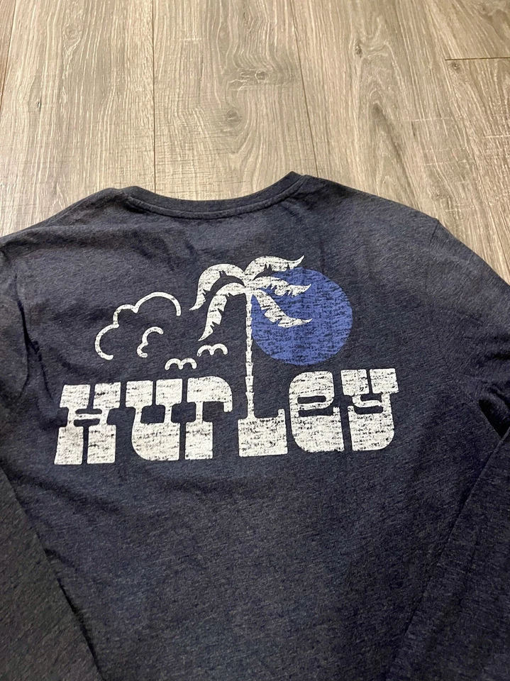 Hurley Men’s Graphic Long Sleeve Henley Shirt Beach Palm Tree Surf Large New - Image 3 of 4