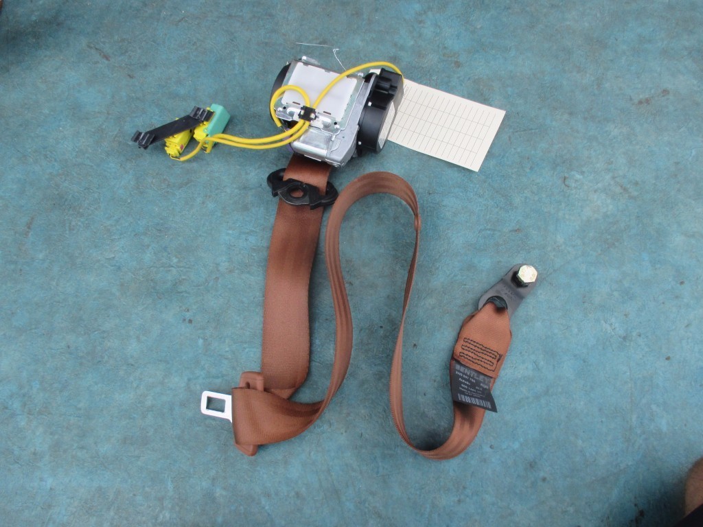 Bentley Flying Spur right passenger front seat belt saddle 