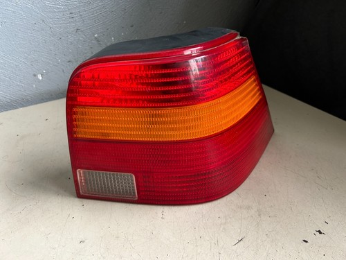VW Golf IV 2002 Rückleuchte Rücklicht Rechts