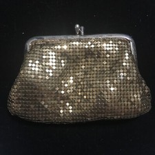 Vintage Whiting Davis Gold Tone Mesh Coin Change Purse .