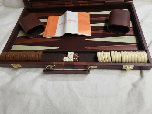 ¿Cardenal vintage? SKOR-MOR? Juego Backgammon Estuche Imitación Marrón Incompleto 221 - Imagen 12 de 12