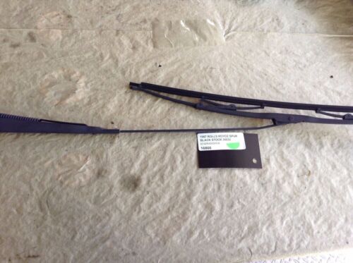 81 - 91 ROLLS ROYCE SILVER SPUR RIGHT WINDSHIELD WIPER UD23206 - Photo 1/4
