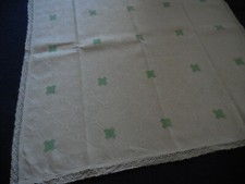 Kocyk środkowy 66 x 66 cm haftowany bardzo drobny haft krzyżykowy ręcznie robiony 