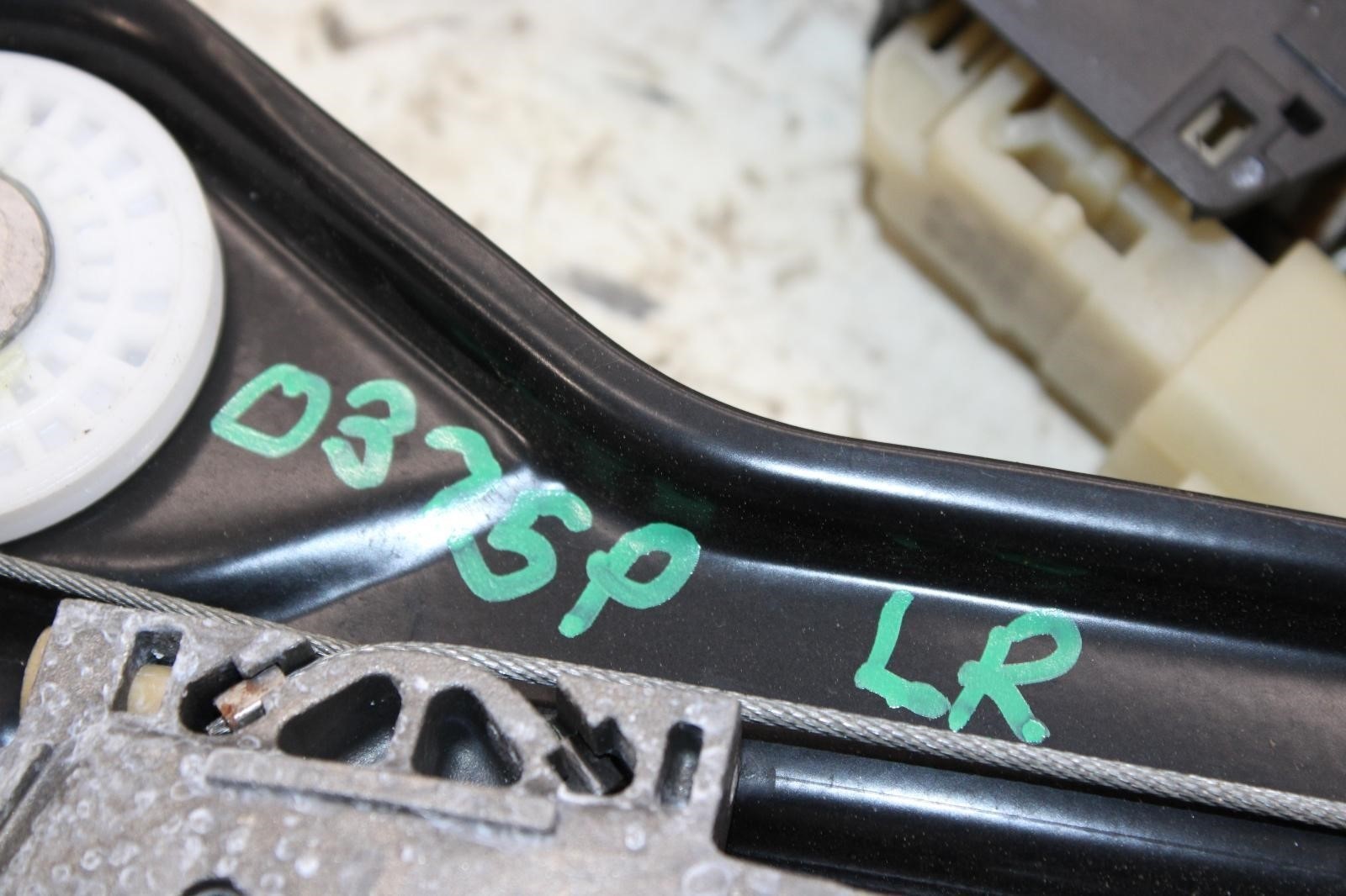 Maserati Ghibli 2014-2021 Rear Left Window regulator