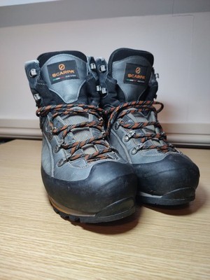Scarpa Manta Pro GTX Bergschuhe Größe UK 9 EU43