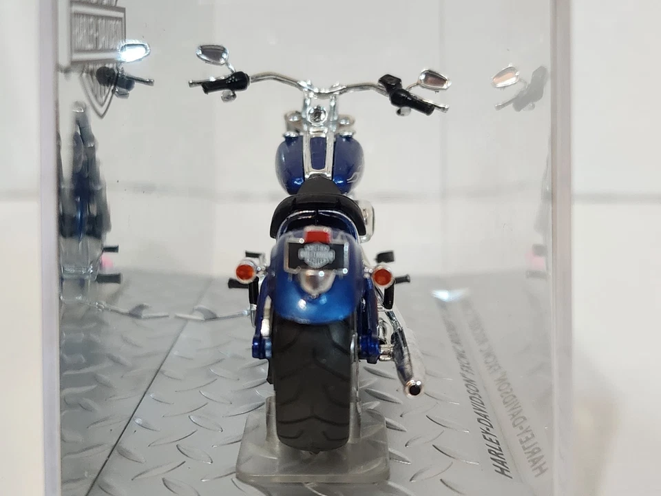 2008 HARLEY DAVIDSON FXCWC ROCKER C DeAgostini/Altaya  - Image 3 of 4