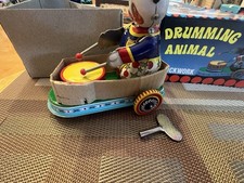 Vintage Wind Up Tin Drumming Animal Clockwork MS565 In Original Box Works