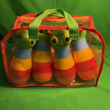 Melissa Doug Cute as Bug Bowling Set 6 Rainbow Bug Pins 2 Balls Carry Case