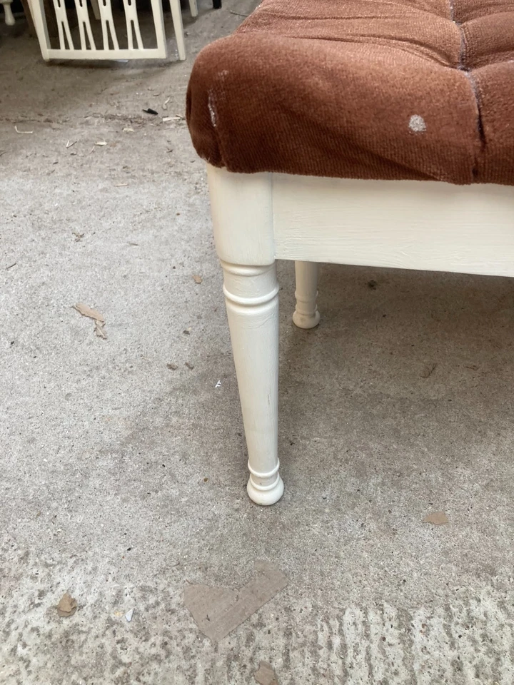 Vintage Retro Ducal White Painted Dressing Table Stool Brown Velour Button Top - Image 2 of 4