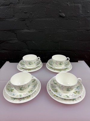 4 x Minton Spring Valley Tee Trios Tassen Untertassen und Beilagenteller 2 Sets verfügbar