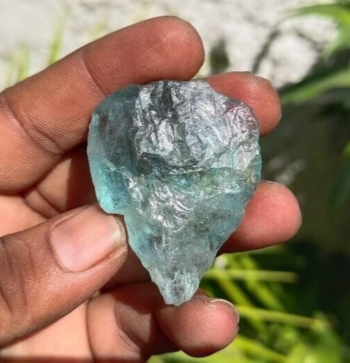 Piedras preciosas sueltas áspera aguamarina peso 136 cuidado 1 fotos tamaño 47X36X16 mm AF-68 Foto 2 de 4