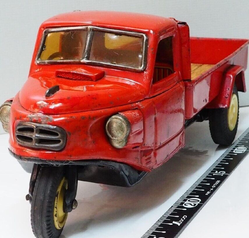 Bandai Tin Toy Mitsubishi auto 3 wheel Dump Truck Red Bandai Tin Toy Mitsubishi auto 3 wheel Dump Truck Red
