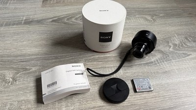Sony Cyber-shot DSC-QX10 18,2 MP Digitalkamera schwarz - funktionsfähig
